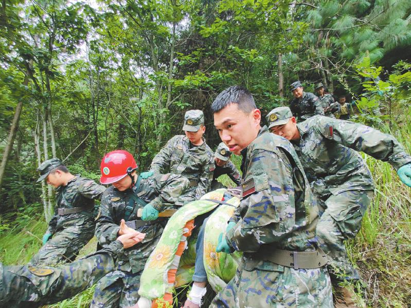 9月6日，武警.jpg